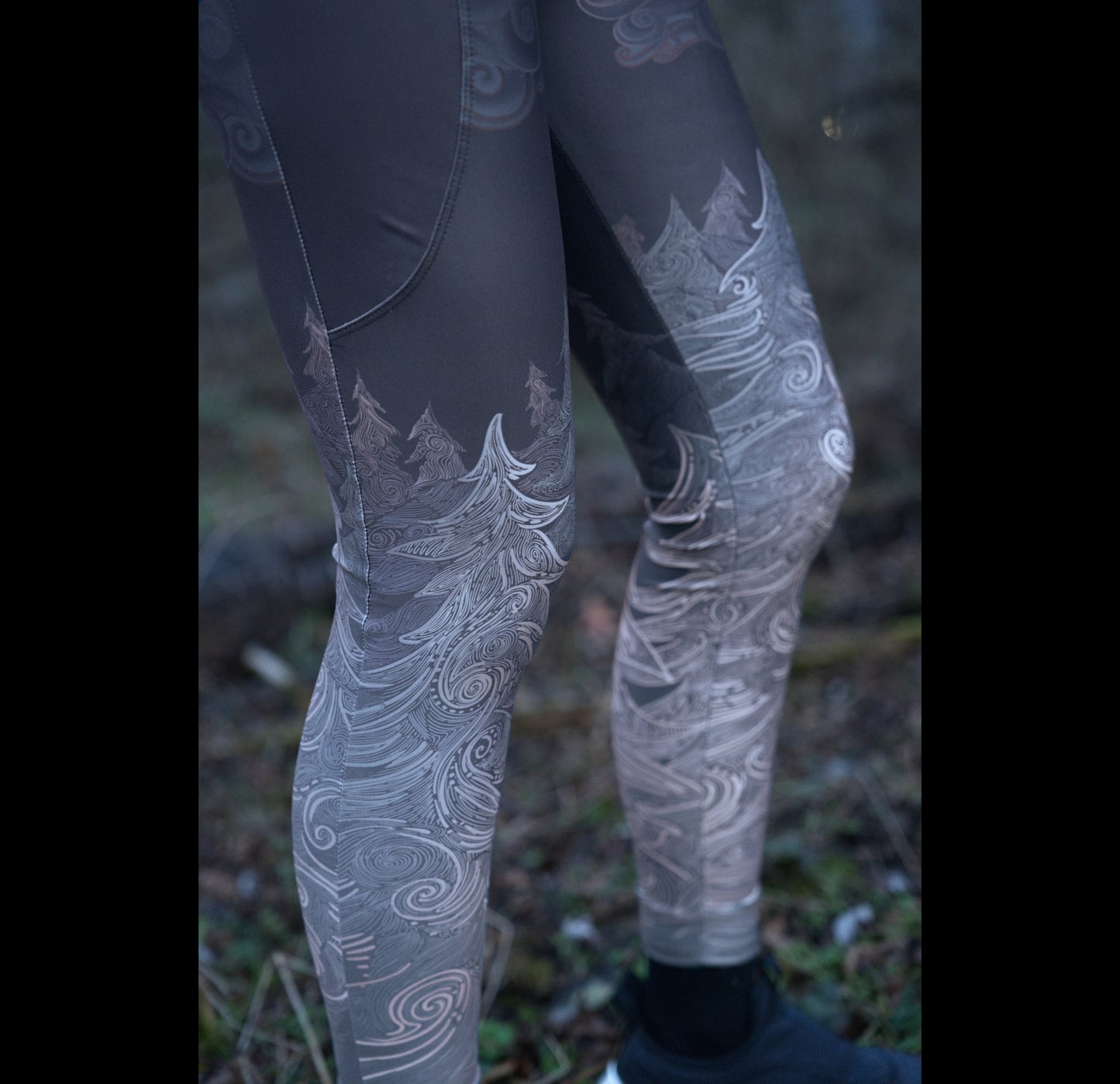 Forest Night - Pocket Leggings