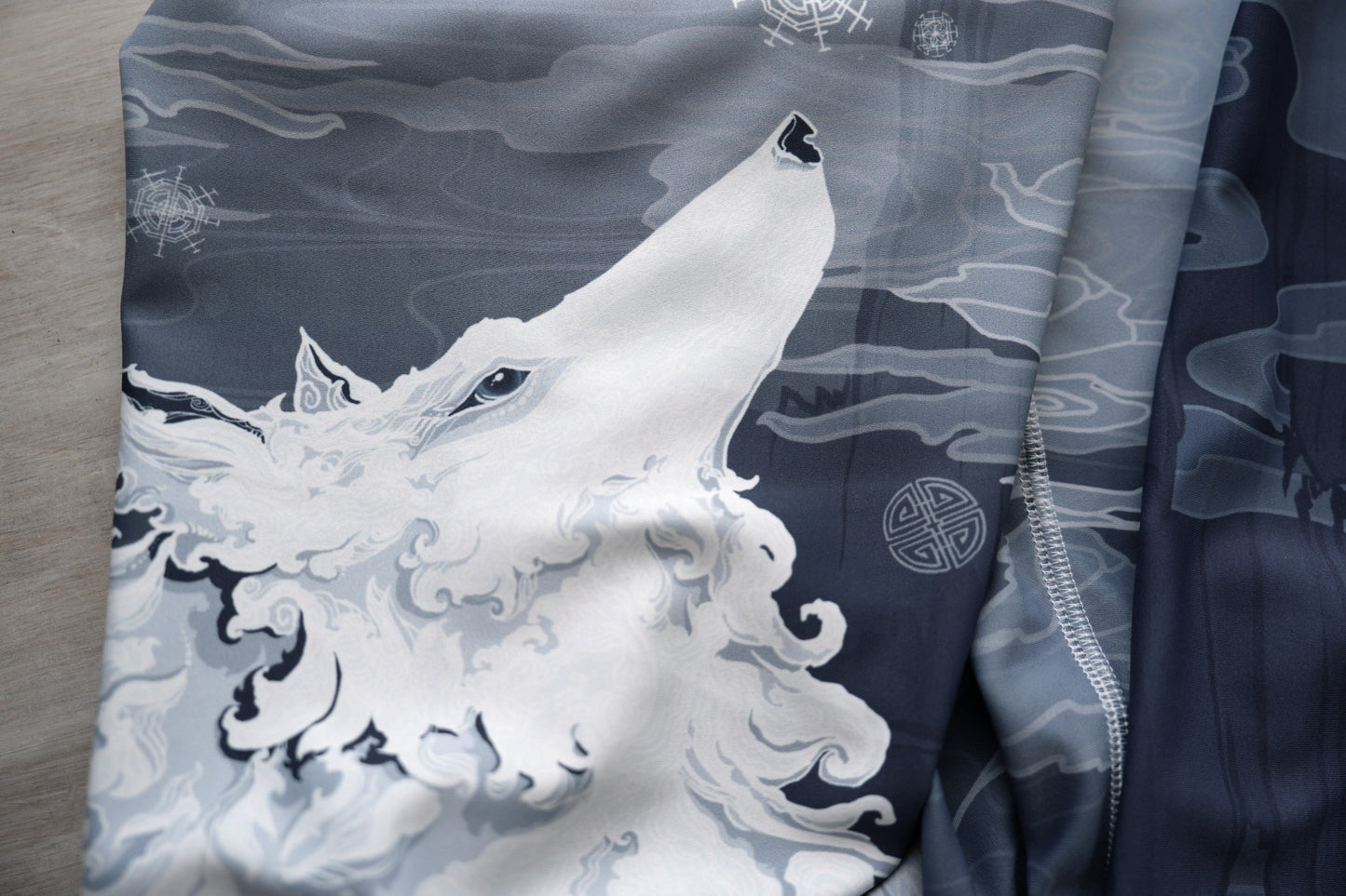 Chinese White Winter Wolf - Yoga Leggings