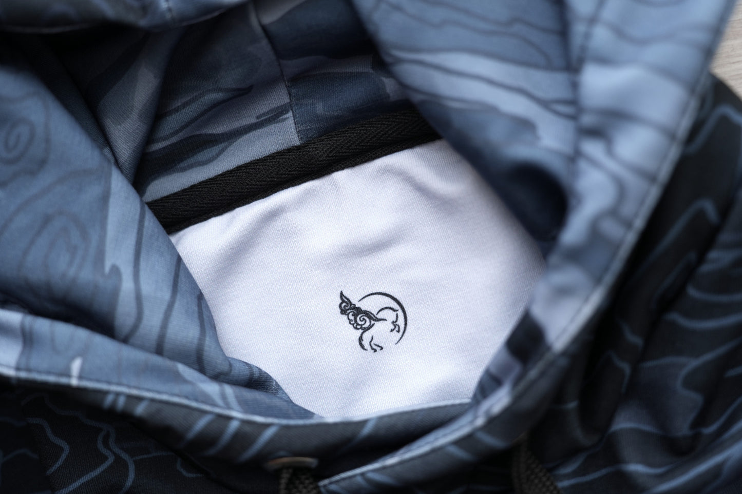 Dark Winter Wolf - Unisex Pullover Hoodie