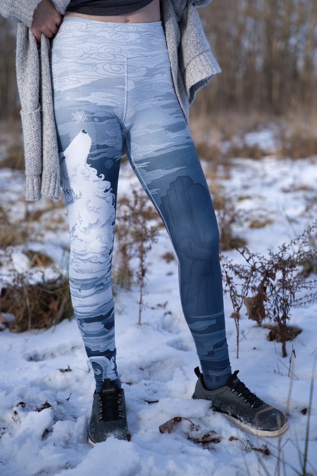 Chinese White Winter Wolf - Yoga Leggings