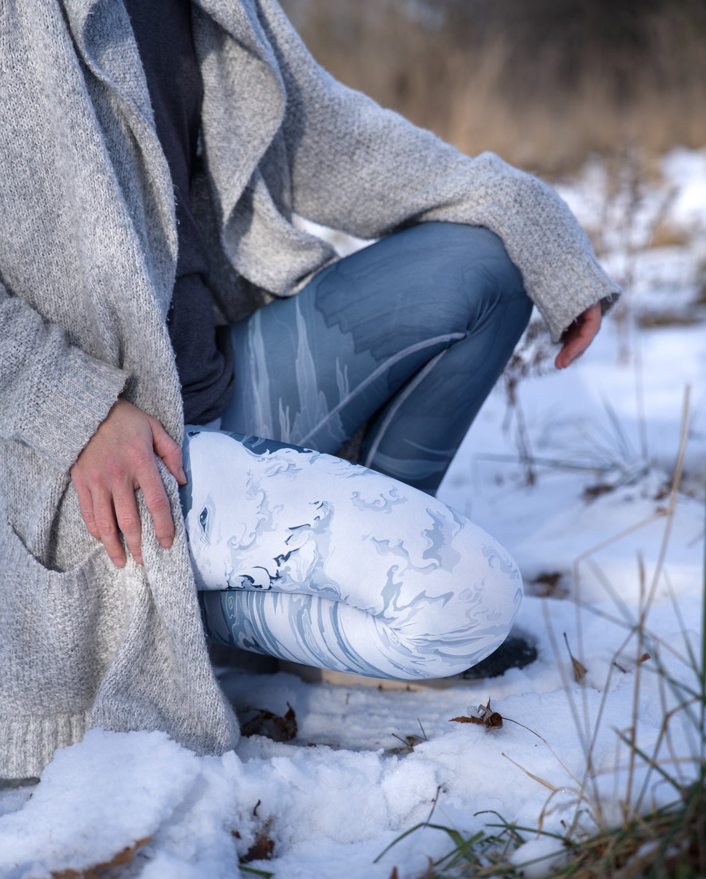 Chinese White Winter Wolf - Yoga Leggings