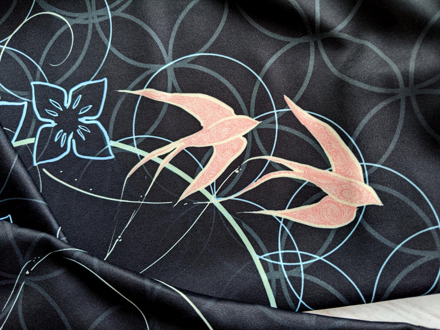 Swallows - Yoga Leggings